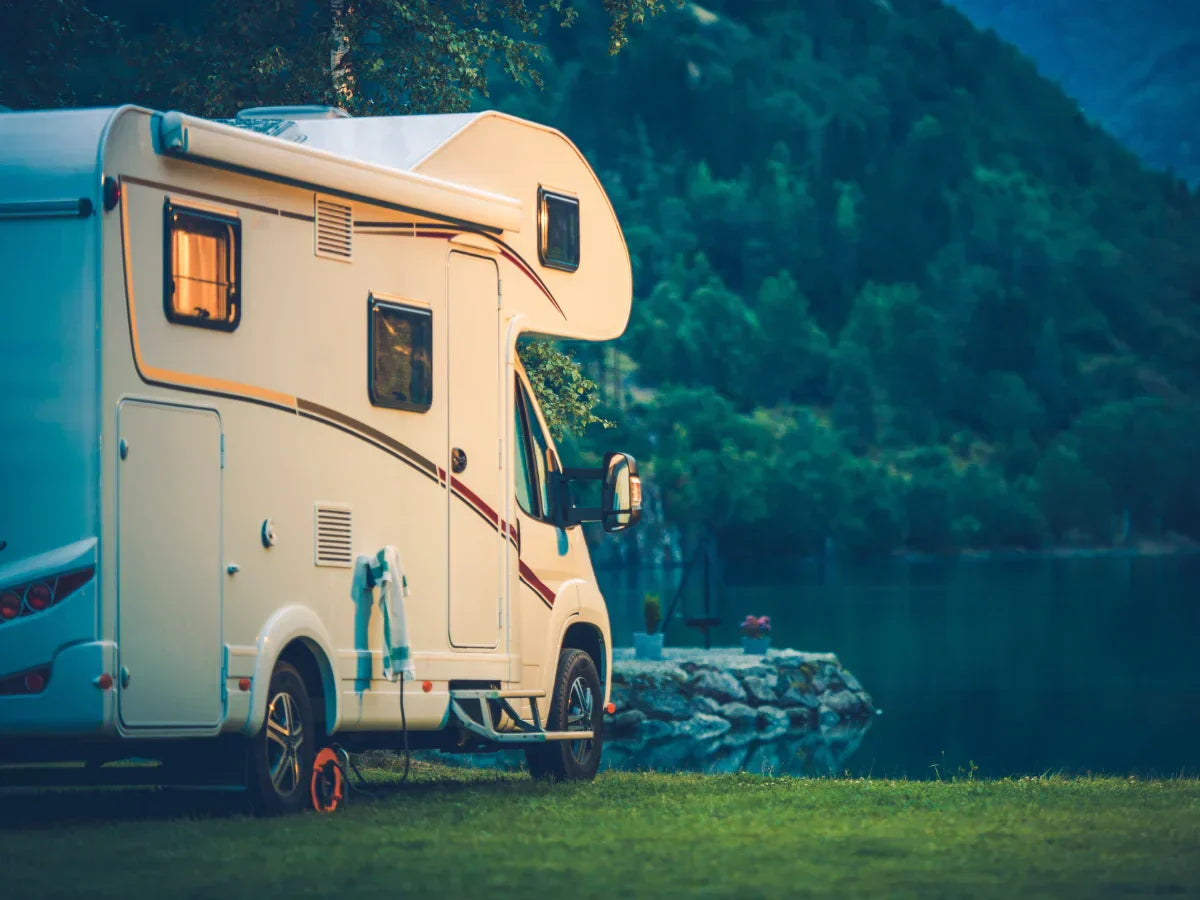 Huur een camper voor een onvergetelijke vakantie door Europa bij Autoverhuur Adrie Jonk