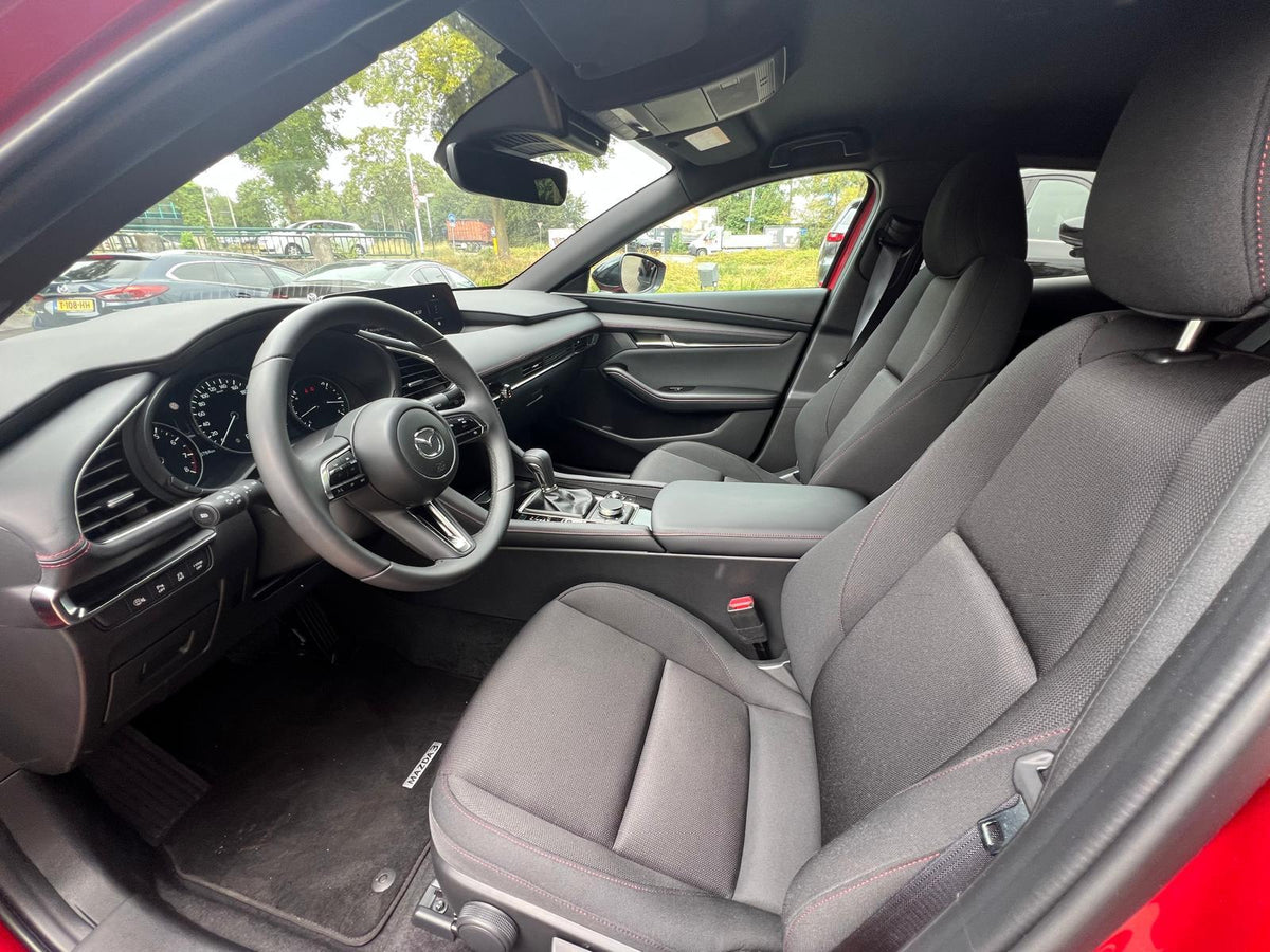 Mazda 3 2.5 e-SkyActiv-G M Hybrid 140 Homura — foto 9