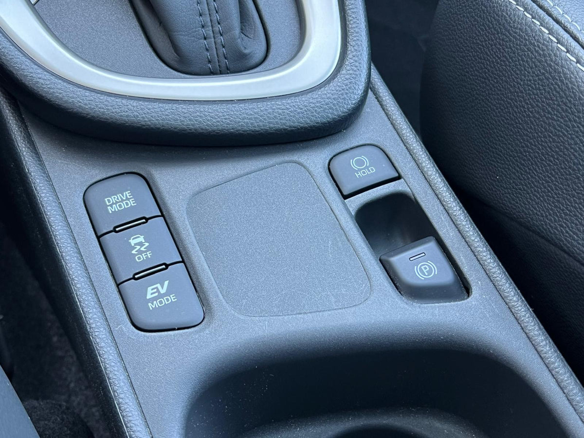 Mazda 2 Hybrid 1.5 Select — foto 25