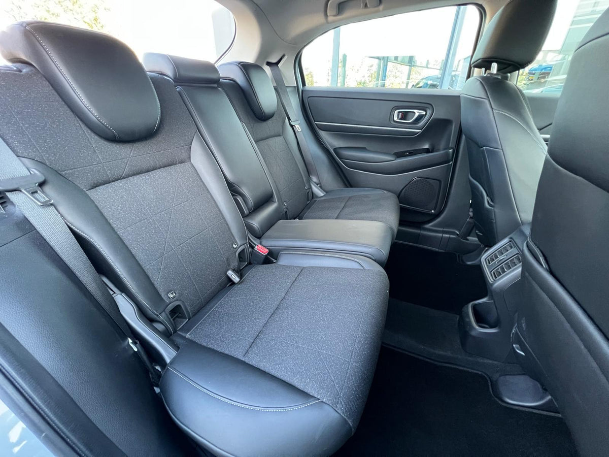 Honda HR-V 1.5 e:HEV Advance — foto 19