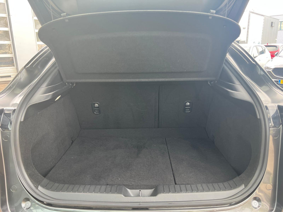Mazda CX-30 2.0 e-SkyActiv-X M Hybrid Luxury — foto 33