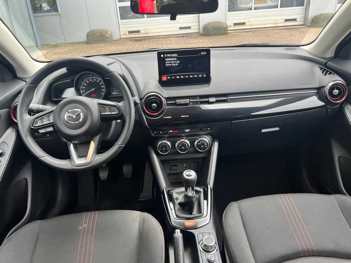Mazda 2 1.5 e-SkyActiv-G 90 Homura — foto 12