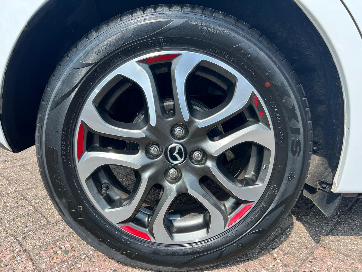 Mazda 2 1.5 Skyactiv-G GT-M — foto 10