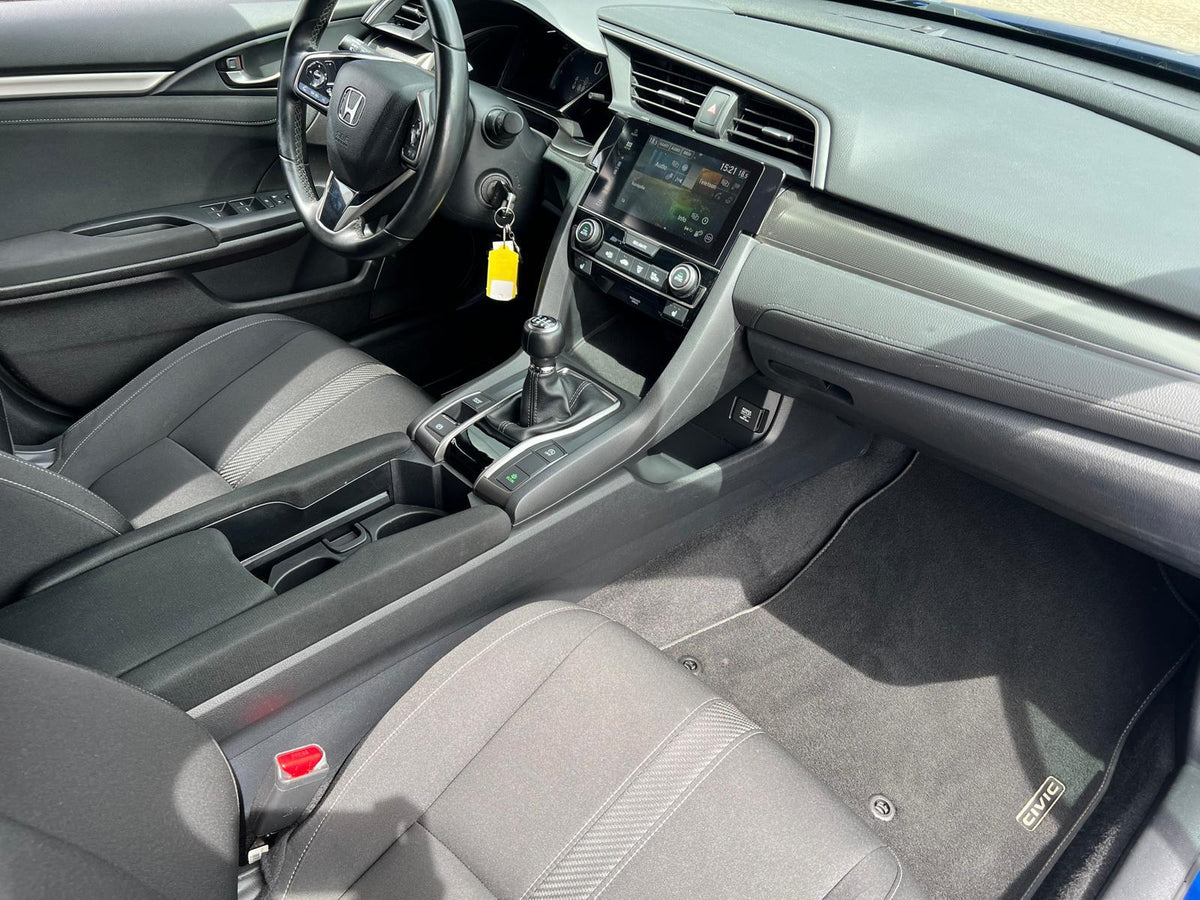 Honda Civic 1.0 i-VTEC Elegance — foto 10