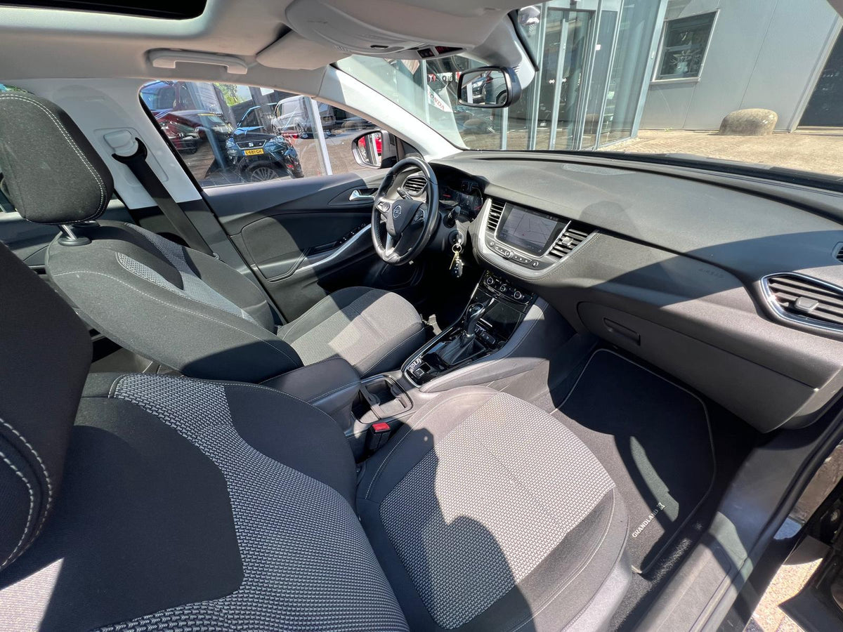 Opel Grandland X 1.2 Turbo Online Edition — foto 11