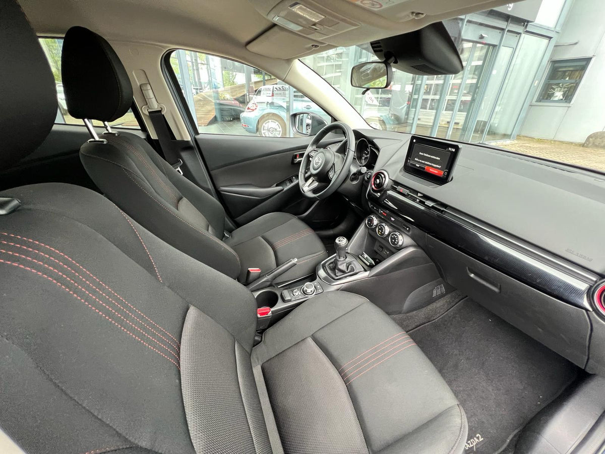 Mazda 2 1.5 e-SkyActiv-G 90 Homura — foto 12