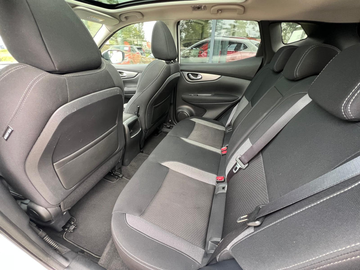 Nissan QASHQAI 1.2 N-Connecta — foto 12