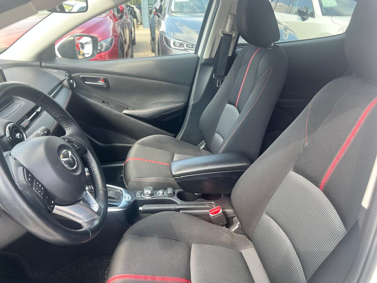 Mazda 2 1.5 Skyactiv-G GT-M — foto 12