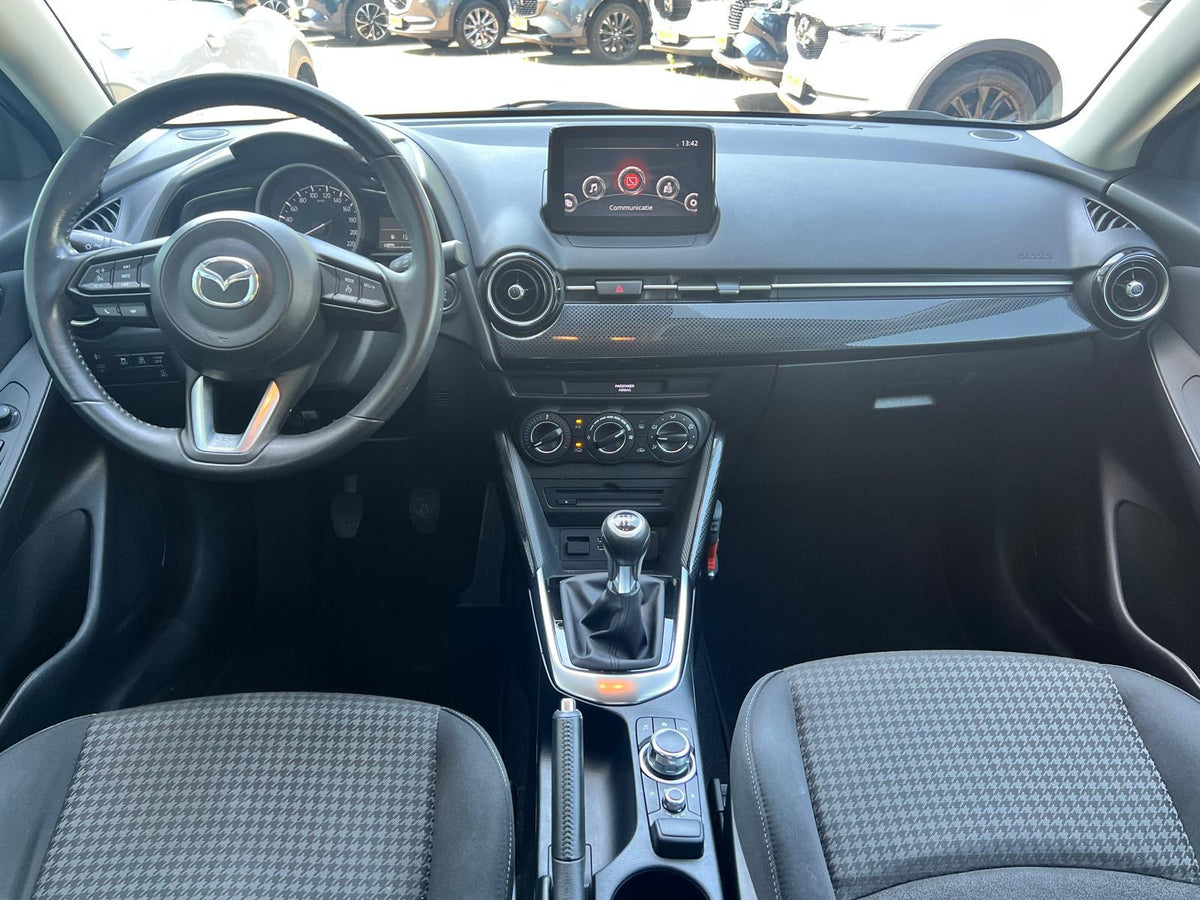 Mazda 2 1.5 Skyactiv-G Sport Selected — foto 12