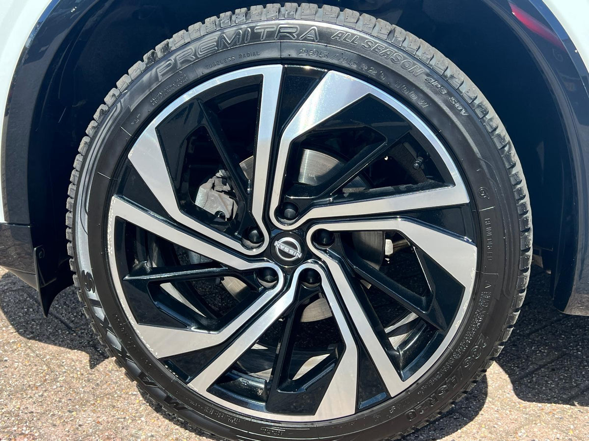 Nissan QASHQAI 1.3 MHEV Xtronic Tekna Plus — foto 13