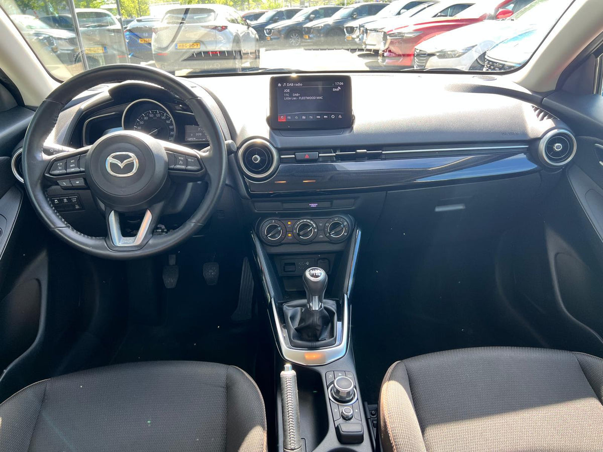 Mazda 2 1.5 Skyactiv-G Style Selected — foto 13