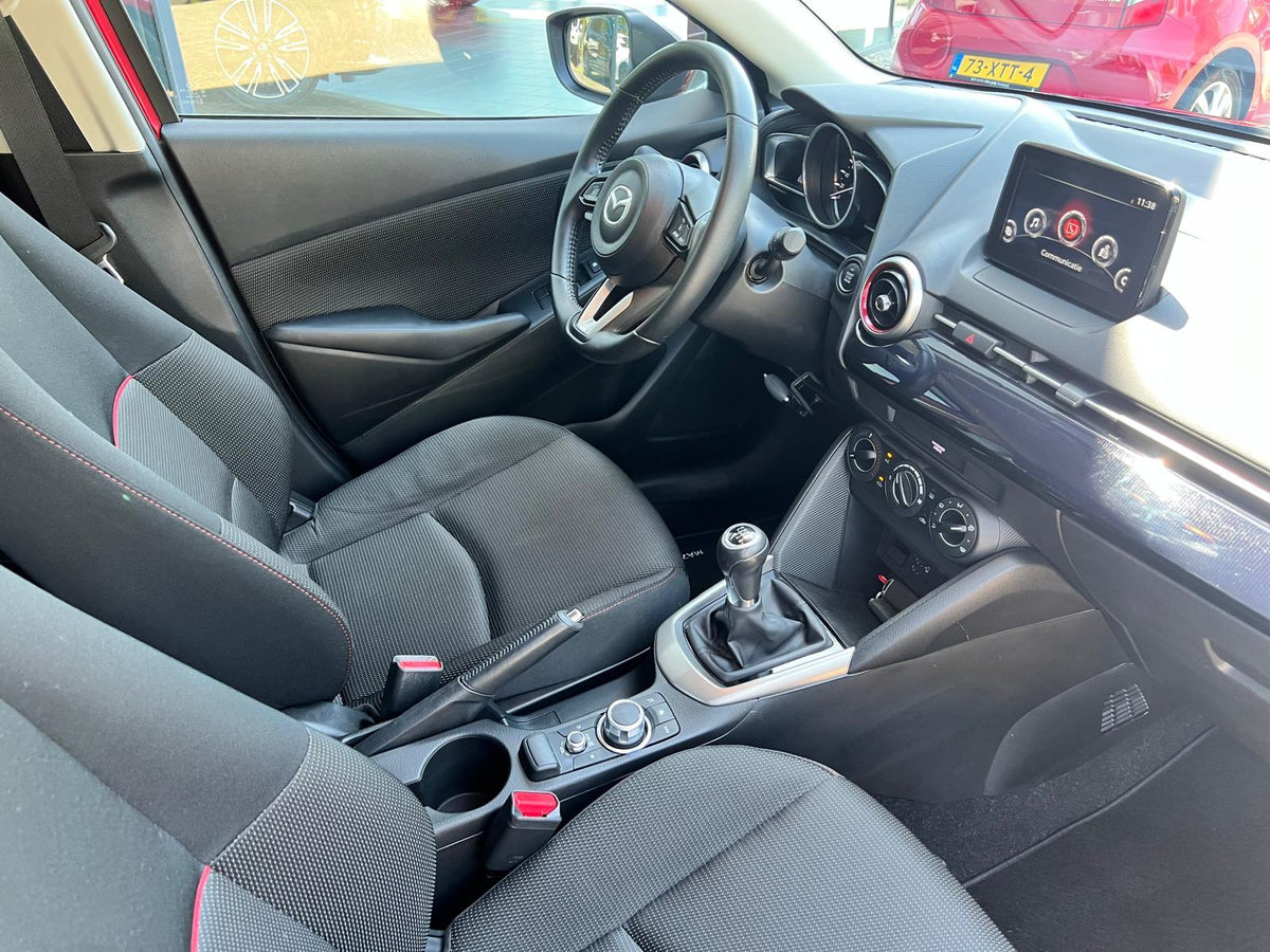 Mazda 2 1.5 Skyactiv-G Sportive — foto 13