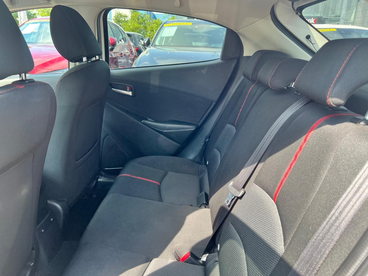 Mazda 2 1.5 Skyactiv-G GT-M — foto 13