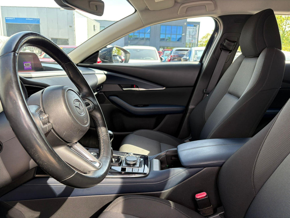 Mazda CX-30 2.0 e-SkyActiv-X M Hybrid Comfort — foto 13