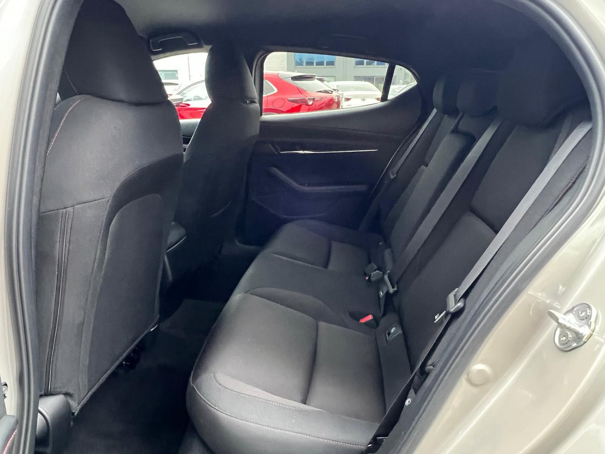 Mazda 3 2.0 e-SkyActiv-G M Hybrid 150 Homura — foto 14