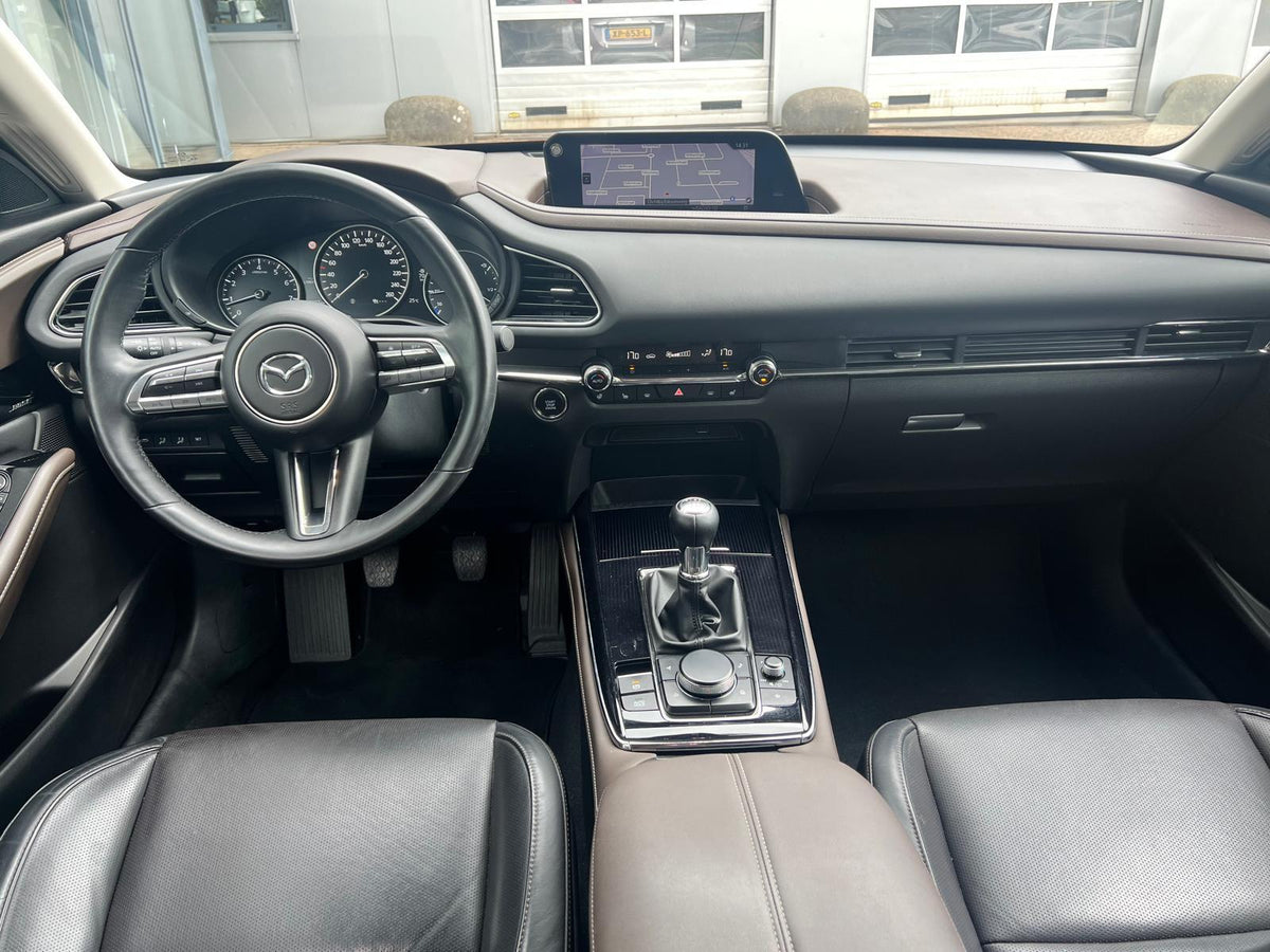 Mazda CX-30 2.0 e-SkyActiv-X M Hybrid Luxury — foto 14