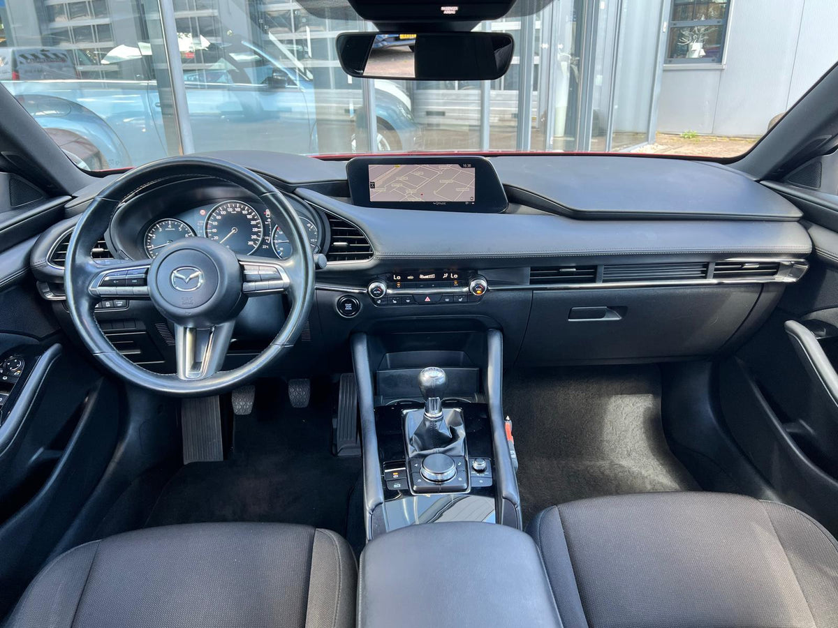 Mazda 3 2.0 e-SkyActiv-G M Hybrid 122 Comfort — foto 14