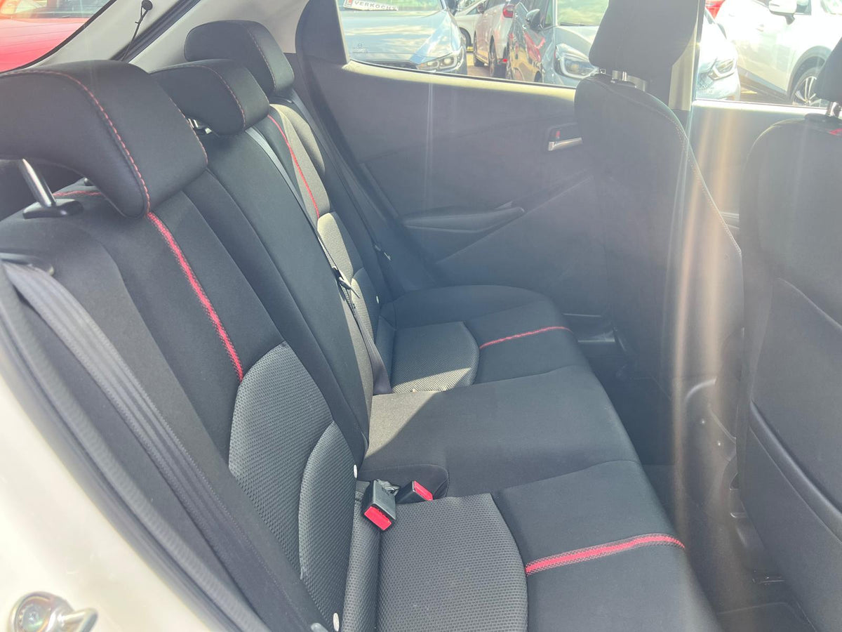 Mazda 2 1.5 Skyactiv-G GT-M — foto 14