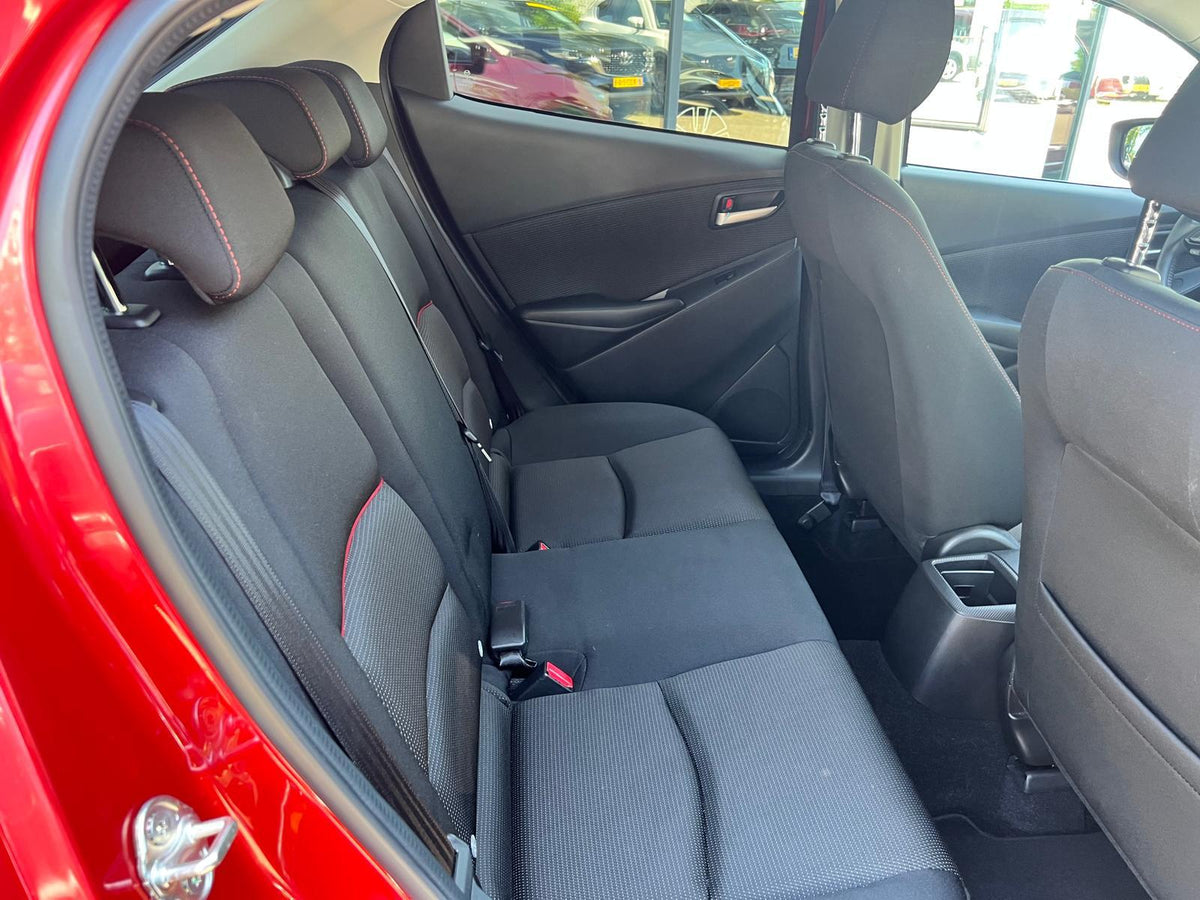 Mazda 2 1.5 Skyactiv-G Sportive — foto 14