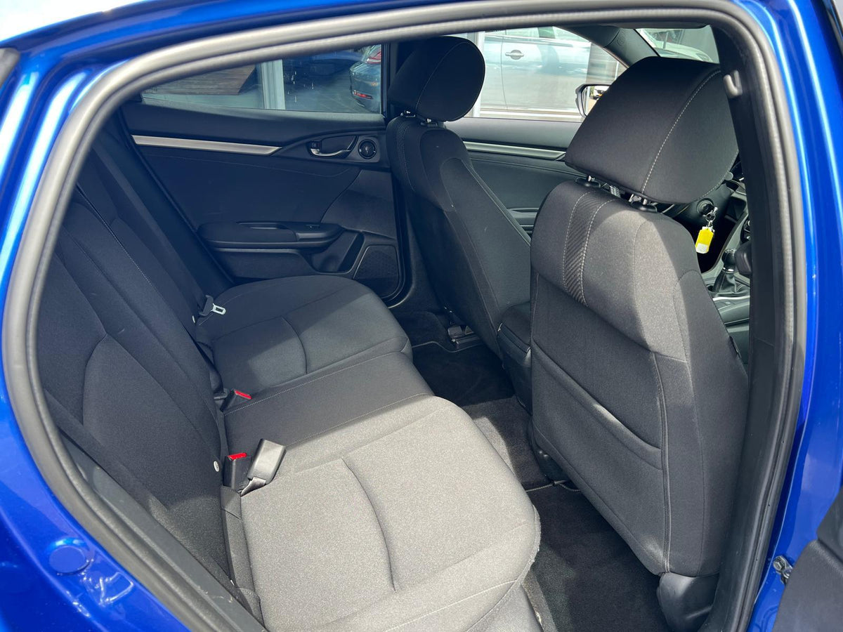 Honda Civic 1.0 i-VTEC Elegance — foto 15