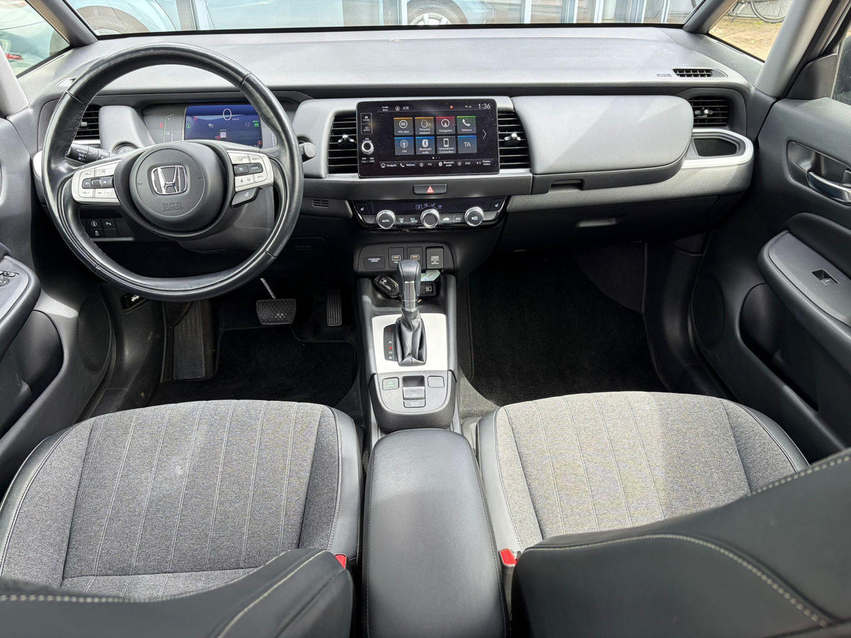 Honda Jazz 1.5 e:HEV Executive — foto 15