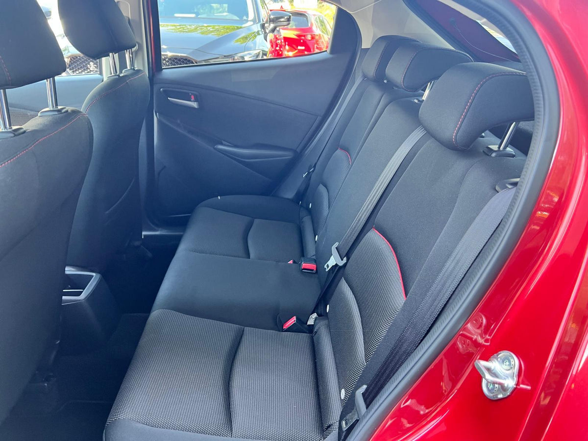 Mazda 2 1.5 Skyactiv-G Sportive — foto 15