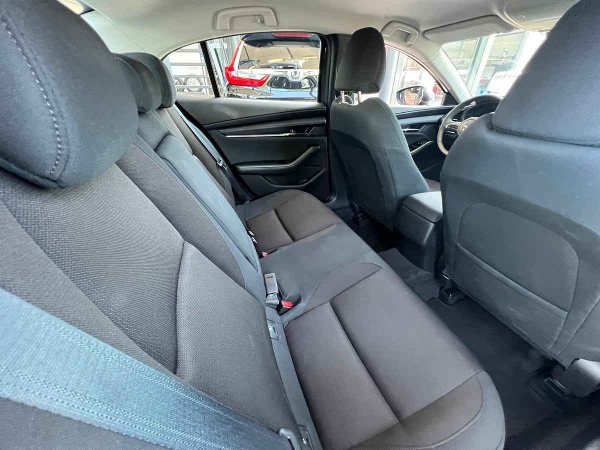 Mazda 3 2.5 e-SkyActiv-G M Hybrid 140 Centre-line — foto 16