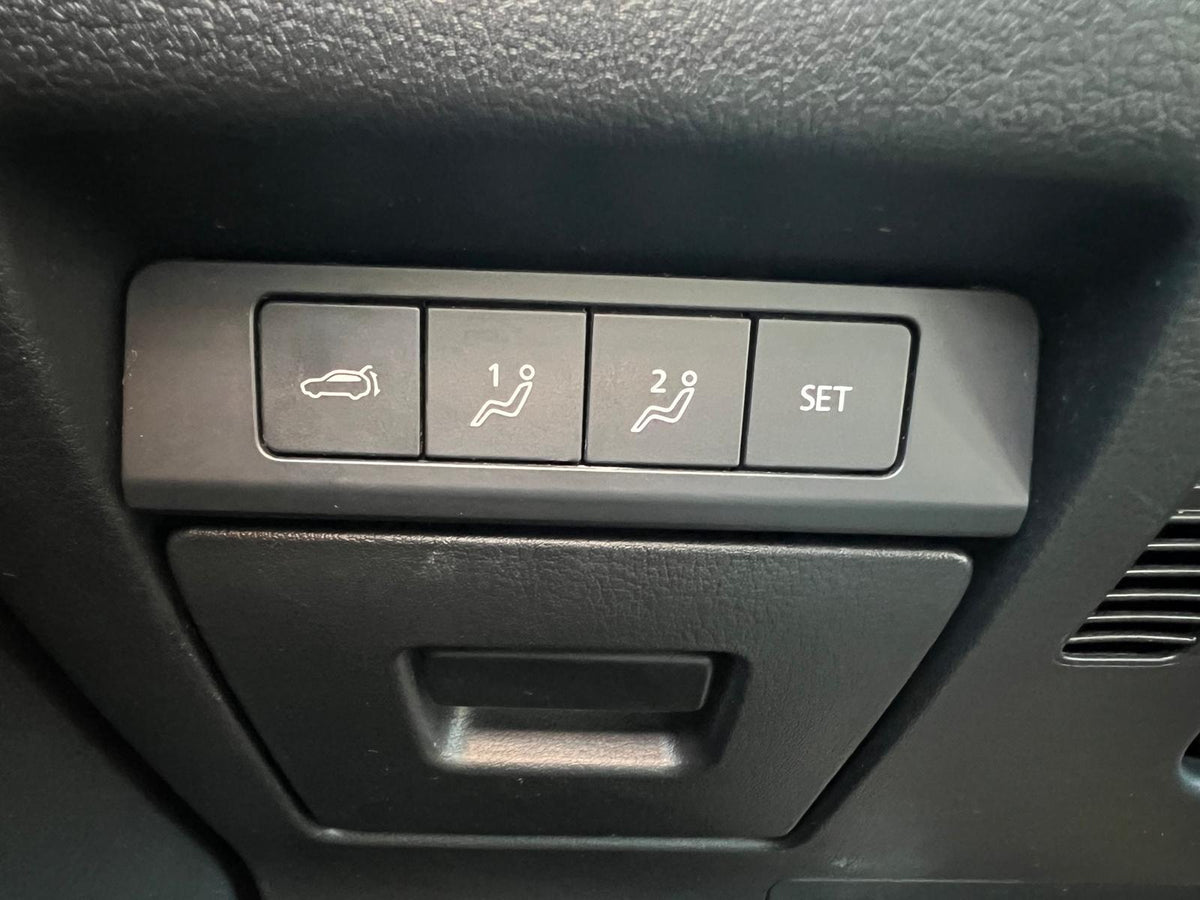 Mazda CX-30 2.0 e-SkyActiv-X M Hybrid Luxury LEDER — foto 16