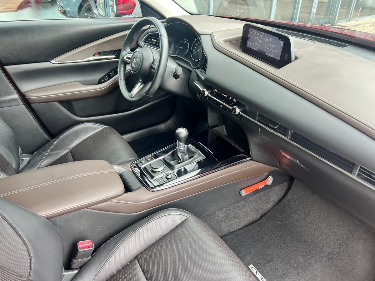 Mazda CX-30 2.0 e-SkyActiv-X M Hybrid Luxury — foto 16