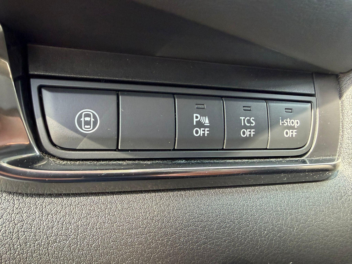 Mazda CX-30 2.0 e-SkyActiv-X M Hybrid Comfort — foto 17
