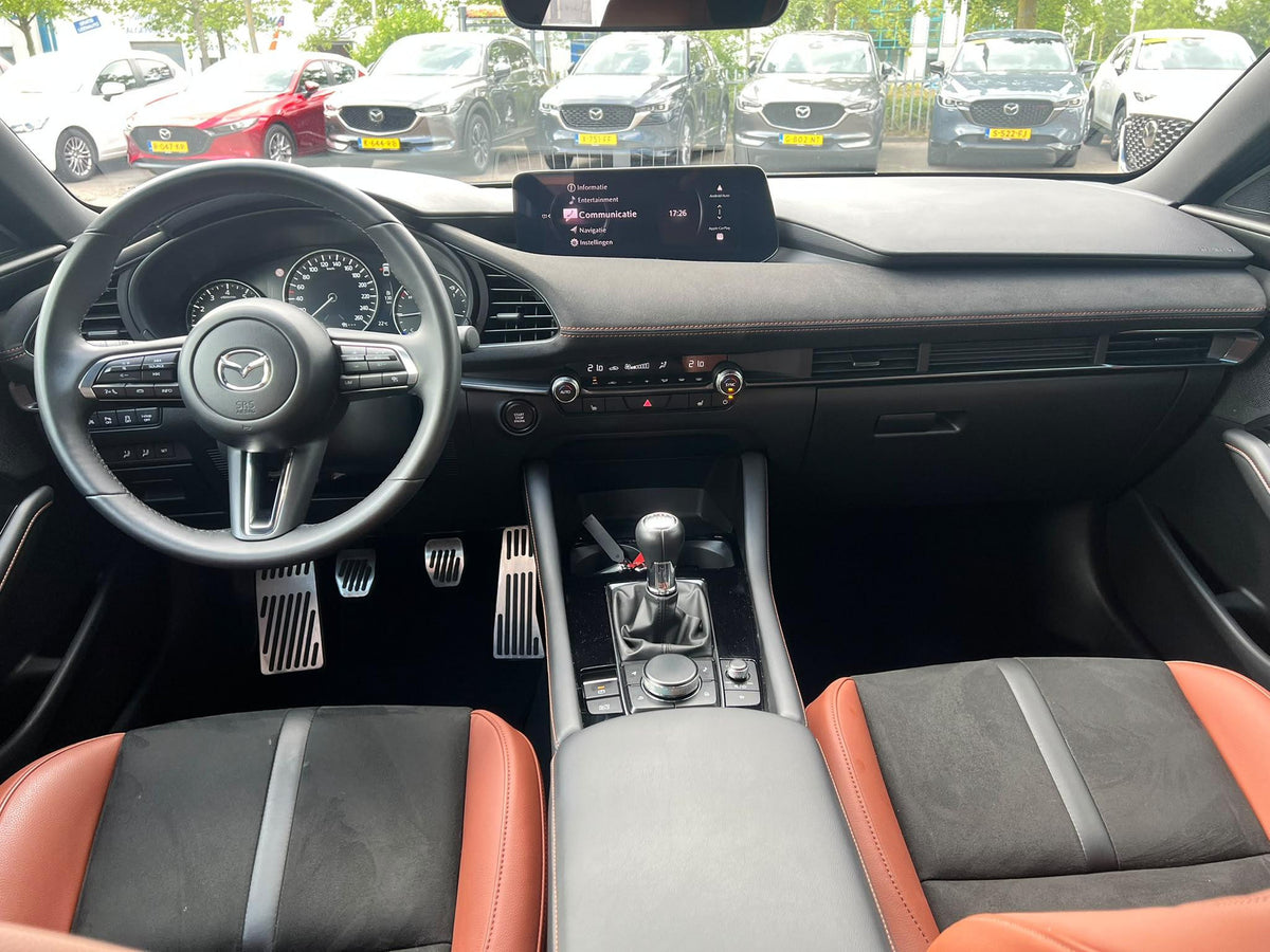 Mazda 3 2.0 e-SkyActiv-G M Hybrid 150 Nagisa — foto 17
