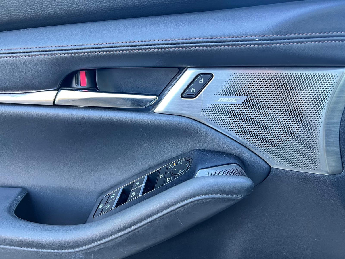 Mazda 3 2.0 e-SkyActiv-G M Hybrid 122 Luxury — foto 17