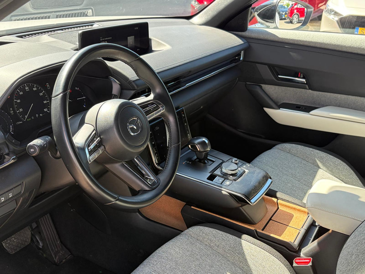 Mazda MX-30 e-SkyActiv EV 145 Prime-line 36 kWh AUTOMAAT — foto 17