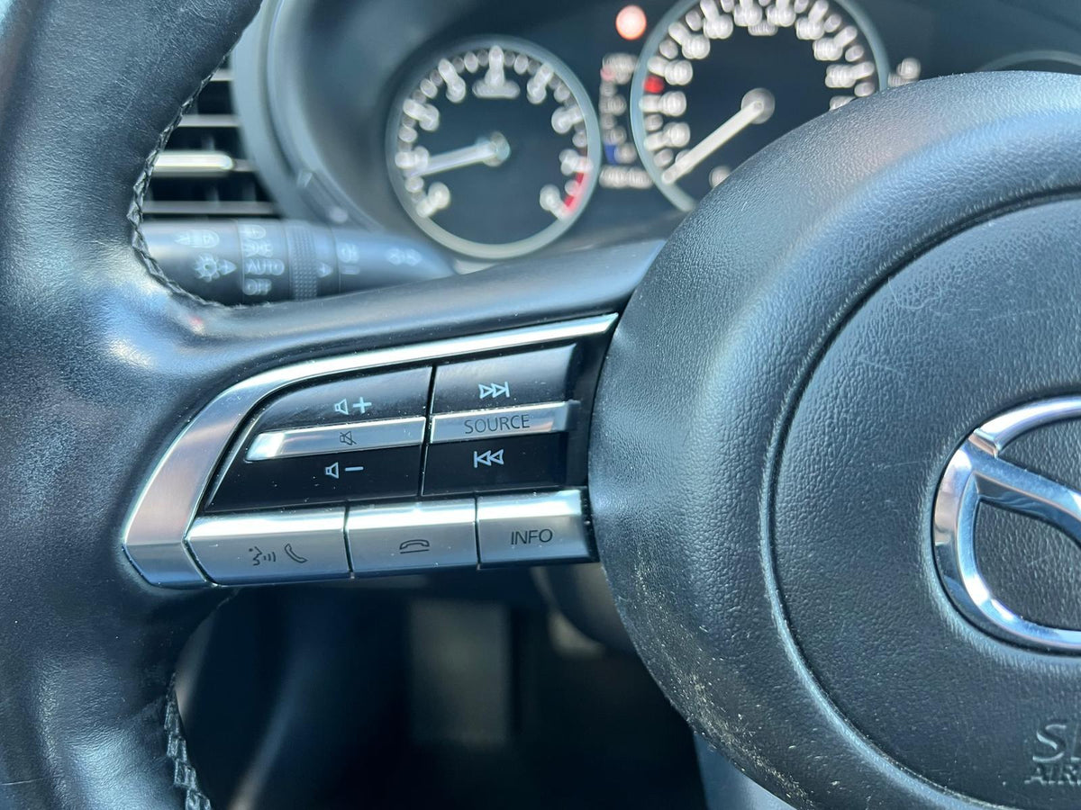 Mazda 3 2.0 e-SkyActiv-G M Hybrid 122 Comfort — foto 18