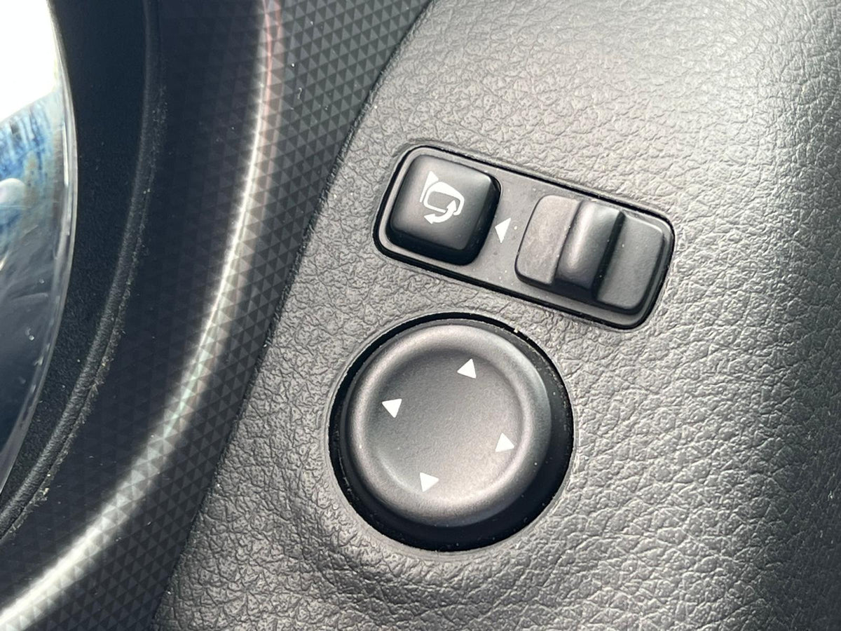Nissan QASHQAI 1.2 N-Connecta — foto 18
