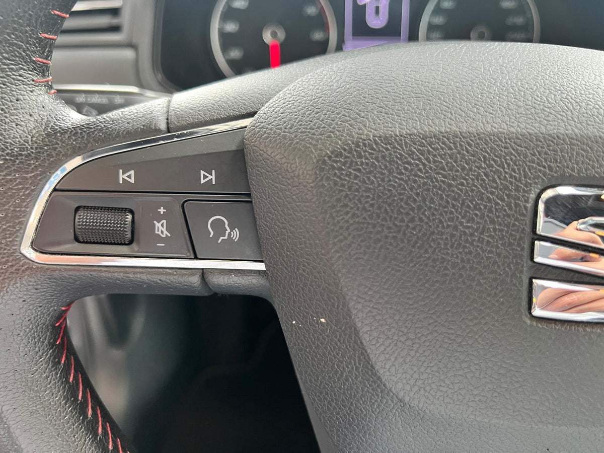 SEAT Ibiza 1.0 TSI FR Business Intense — foto 18