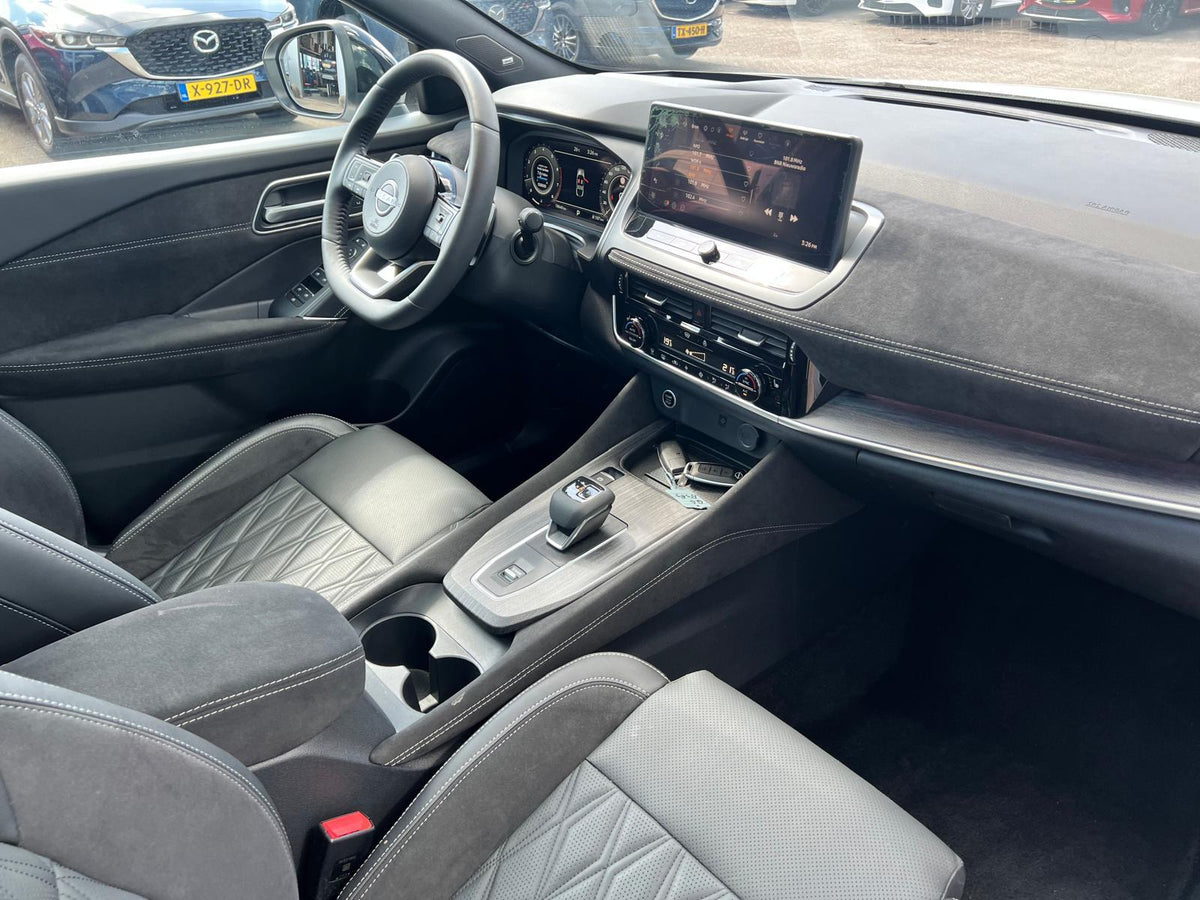 Nissan QASHQAI 1.3 MHEV Xtronic Tekna Plus — foto 19