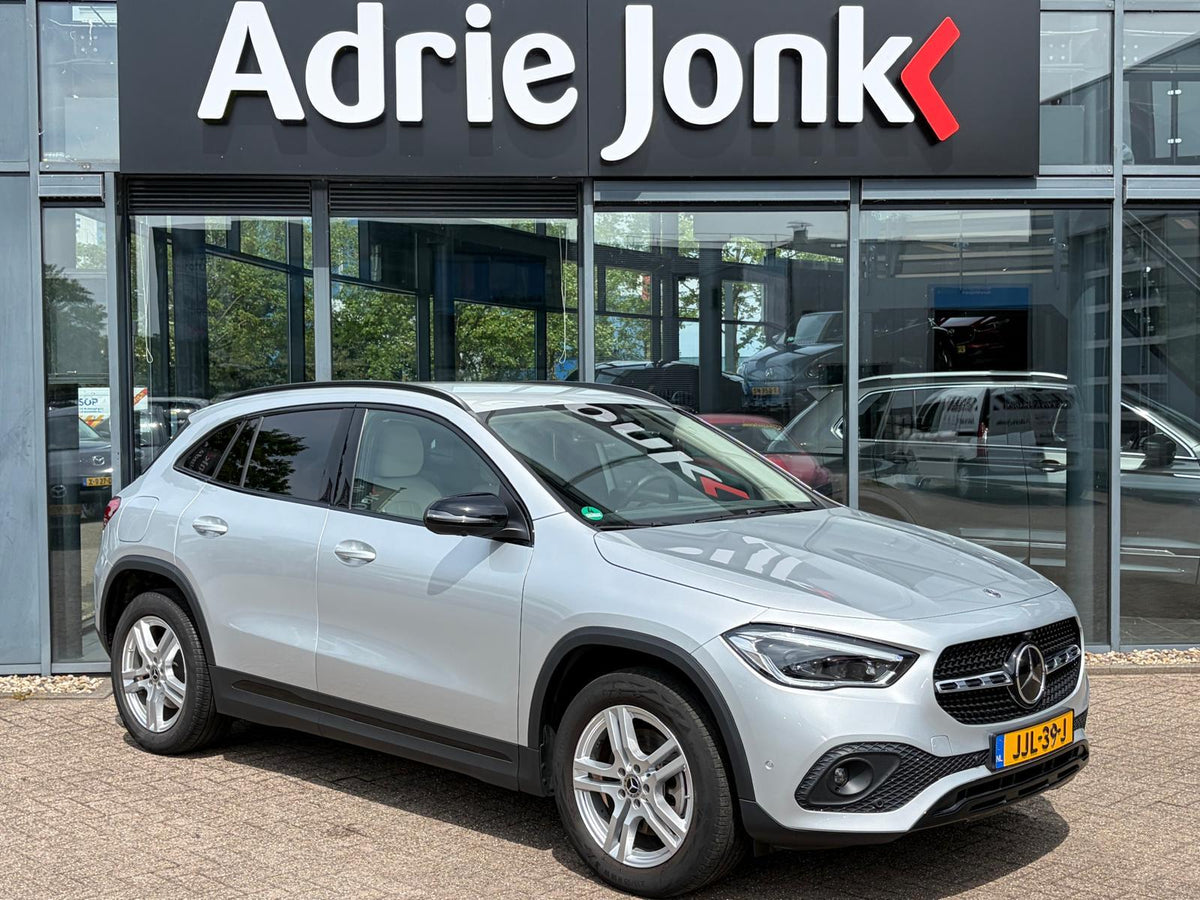 Mercedes-Benz GLA 250 e AMG Line AUTOMAAT — foto 1