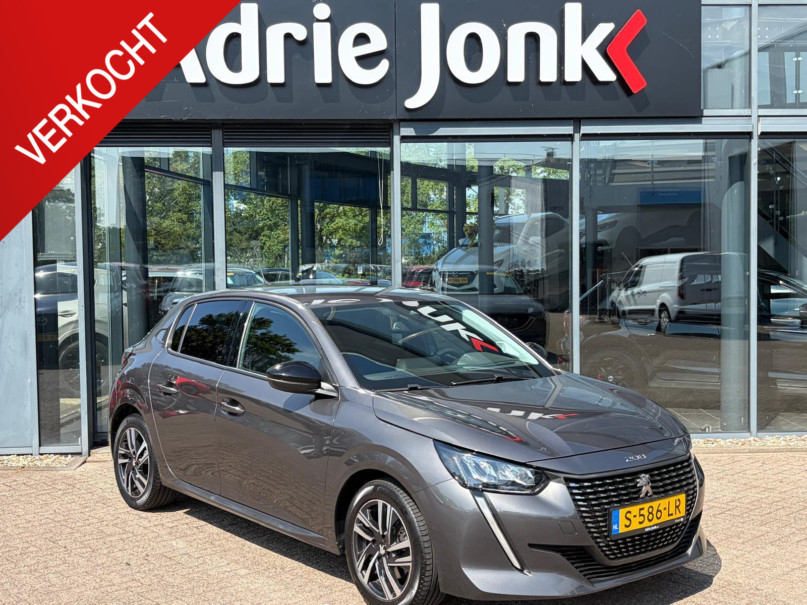 Peugeot 208