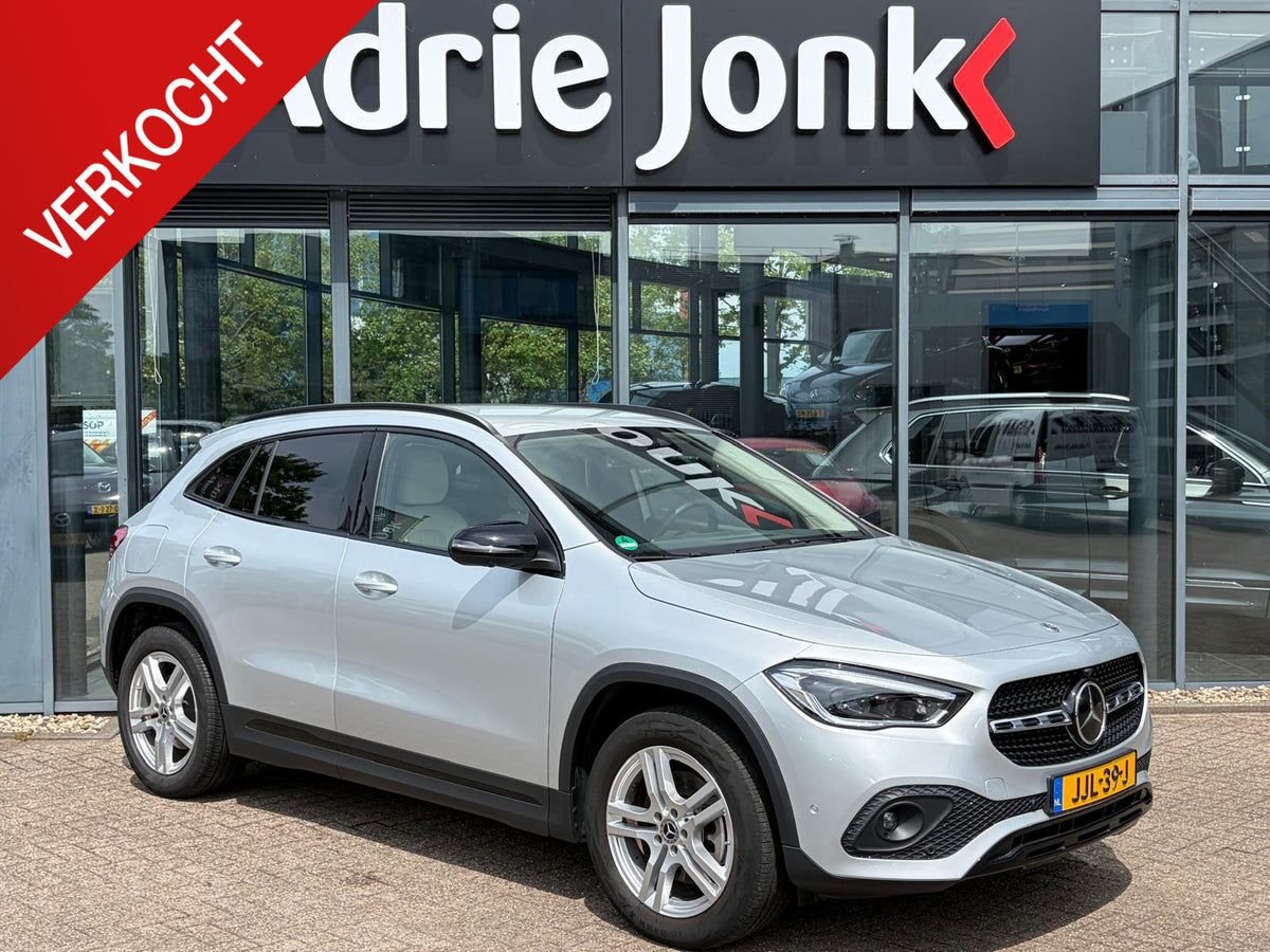 Mercedes-Benz GLA 250 e AMG Line — foto 1