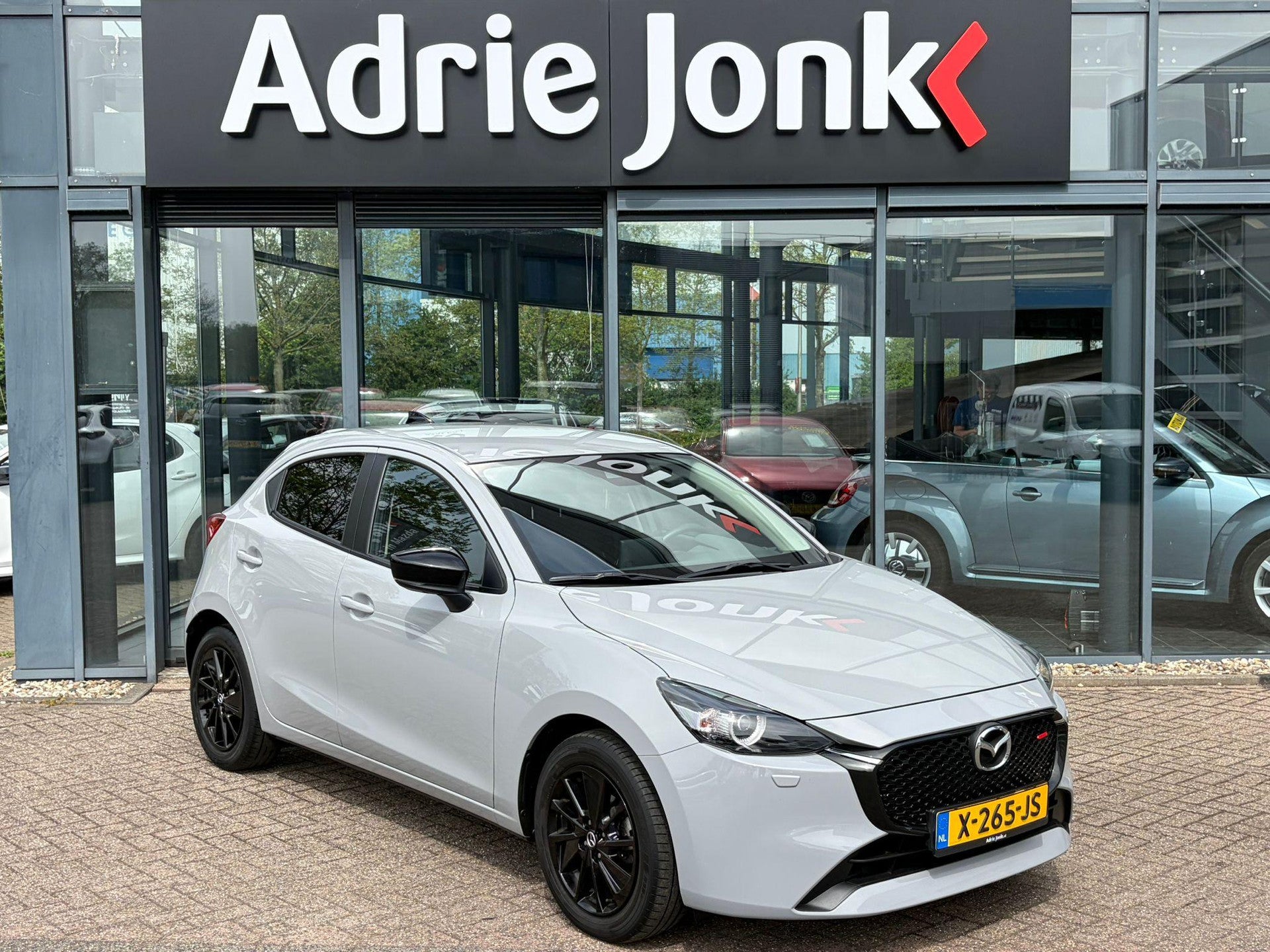 Mazda 2