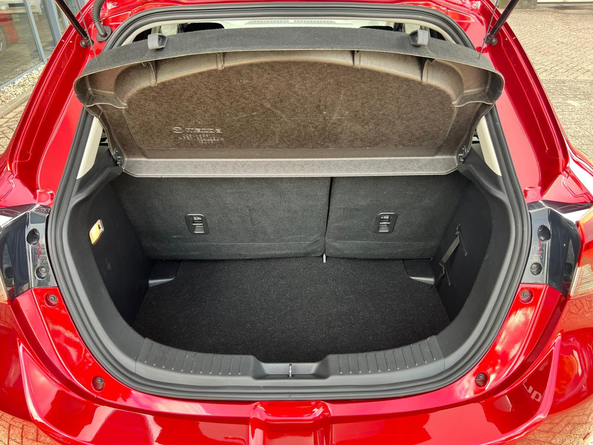Mazda 2 1.5 e-SkyActiv-G 90 Homura — foto 11