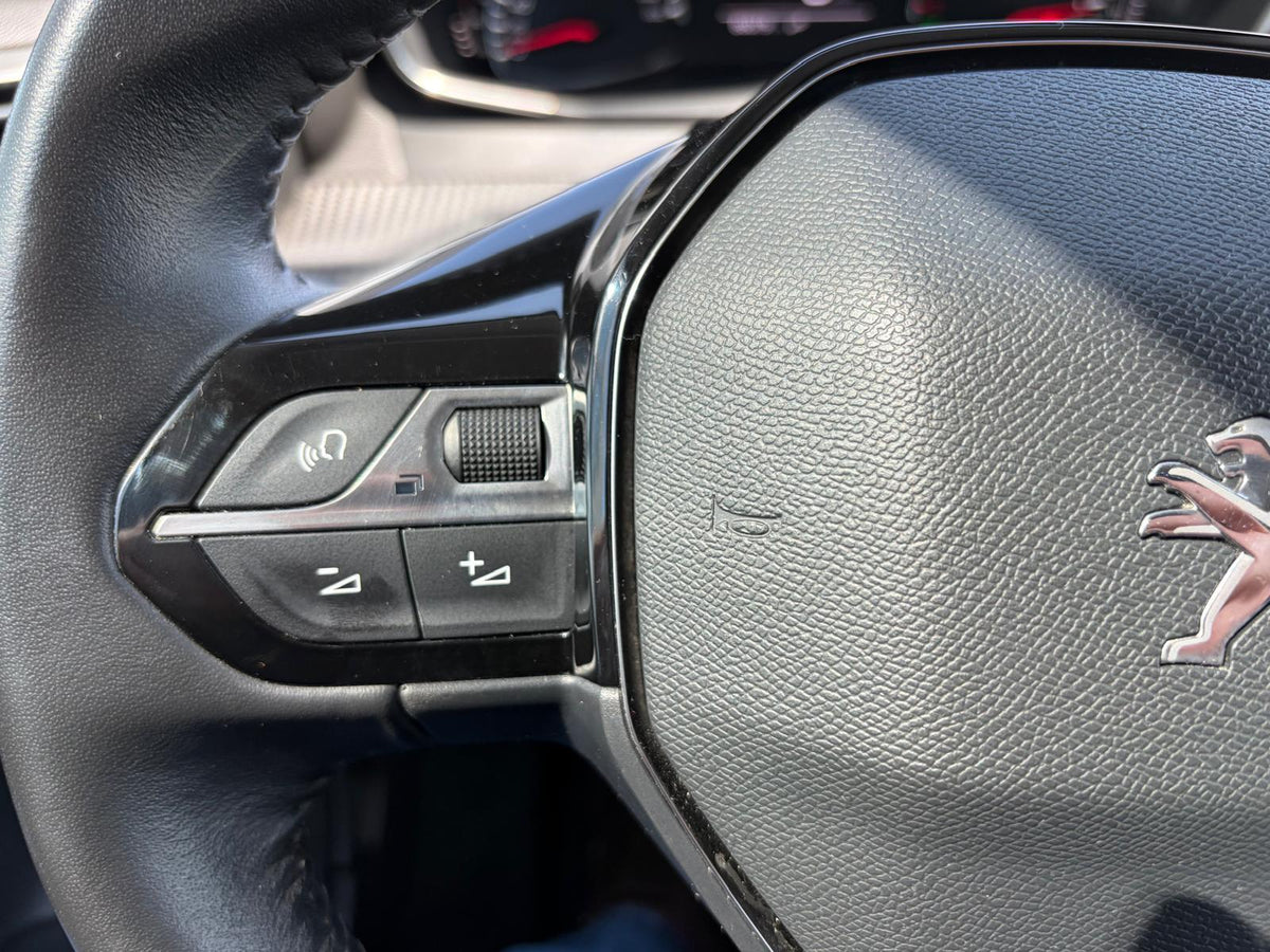 Peugeot 208 1.2 PureTech Allure 100pk — foto 21