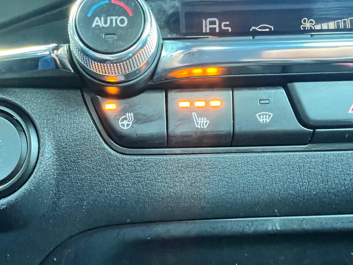 Mazda 3 2.0 e-SkyActiv-G M Hybrid 122 Comfort — foto 21