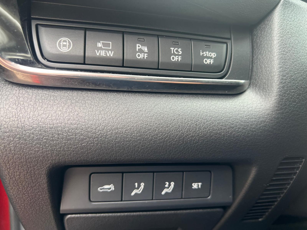 Mazda CX-30 2.0 e-SkyActiv-X M Hybrid Luxury — foto 22