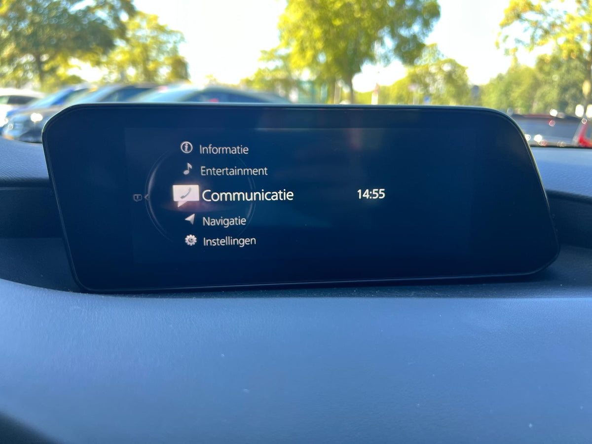 Mazda 3 2.0 e-SkyActiv-G M Hybrid 122 Luxury — foto 22
