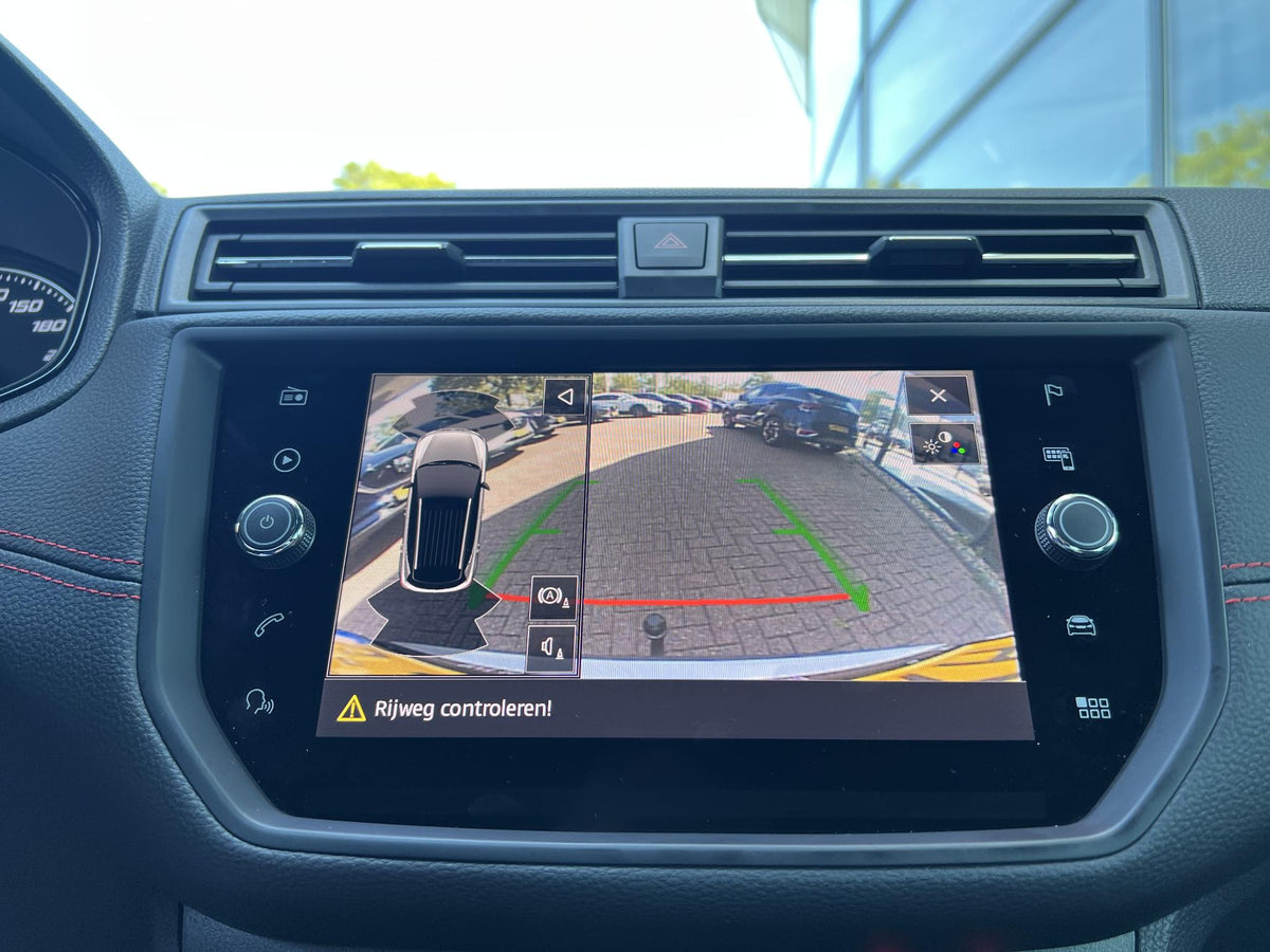 SEAT Arona 1.0 TSI FR Business Intense — foto 24