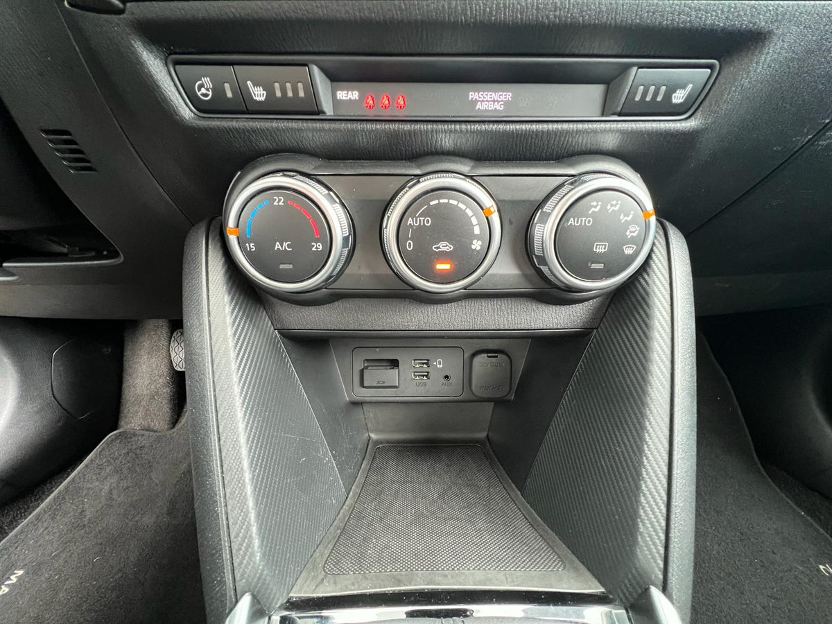 Mazda 2 1.5 e-SkyActiv-G 90 Homura — foto 23