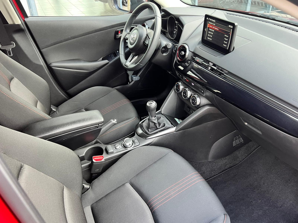 Mazda 2 1.5 e-SkyActiv-G 90 Homura — foto 18