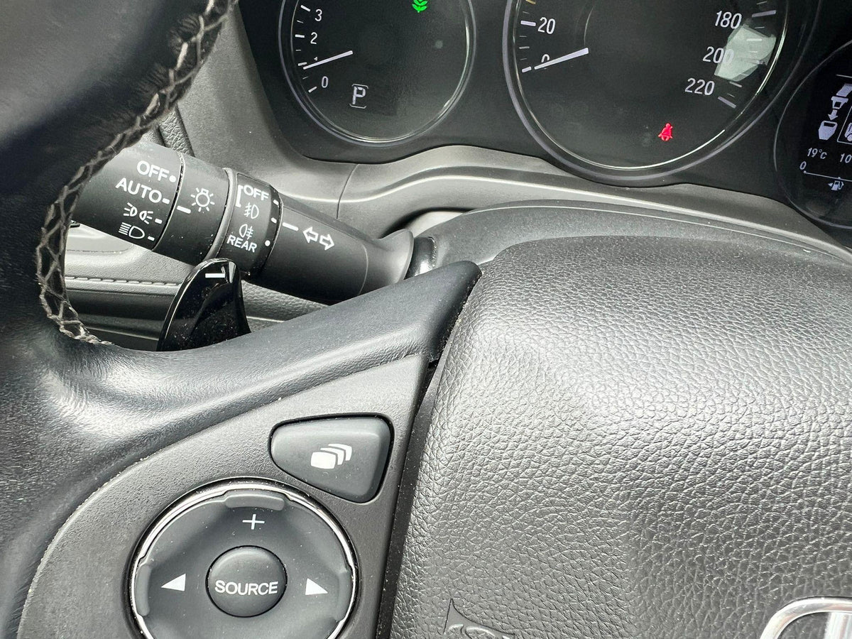 Honda HR-V 1.5 i-VTEC Executive — foto 25